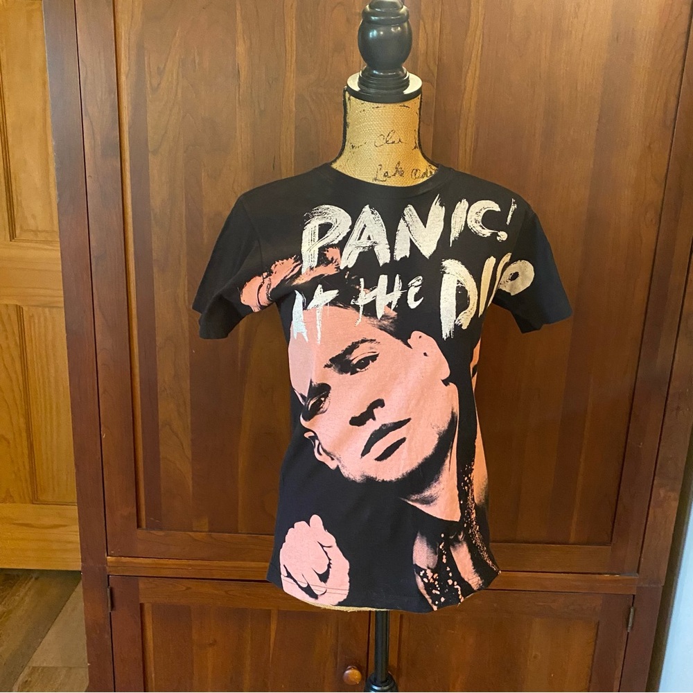 Panic! at the Disco Manhead Music Black Band Tee Shirt Unisex SZ S Punk Rock